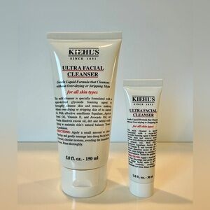 Kiehls 2-Pc Ultra Facial Cleanser Stay and Away Set (5 Oz & 1 Oz), New & Sealed